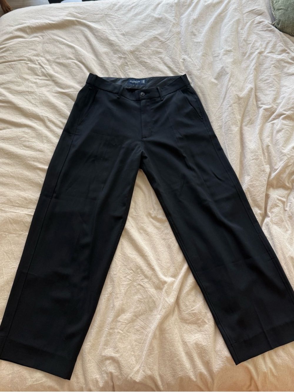 Men's Black Wide-Leg Dress Pants